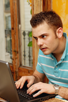 Are you a Facebook junkie? Are you a Facebook junkie?