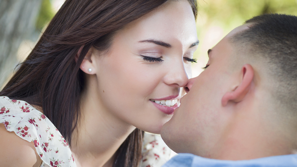 Get out of the friend zone with your ex and get to a kiss